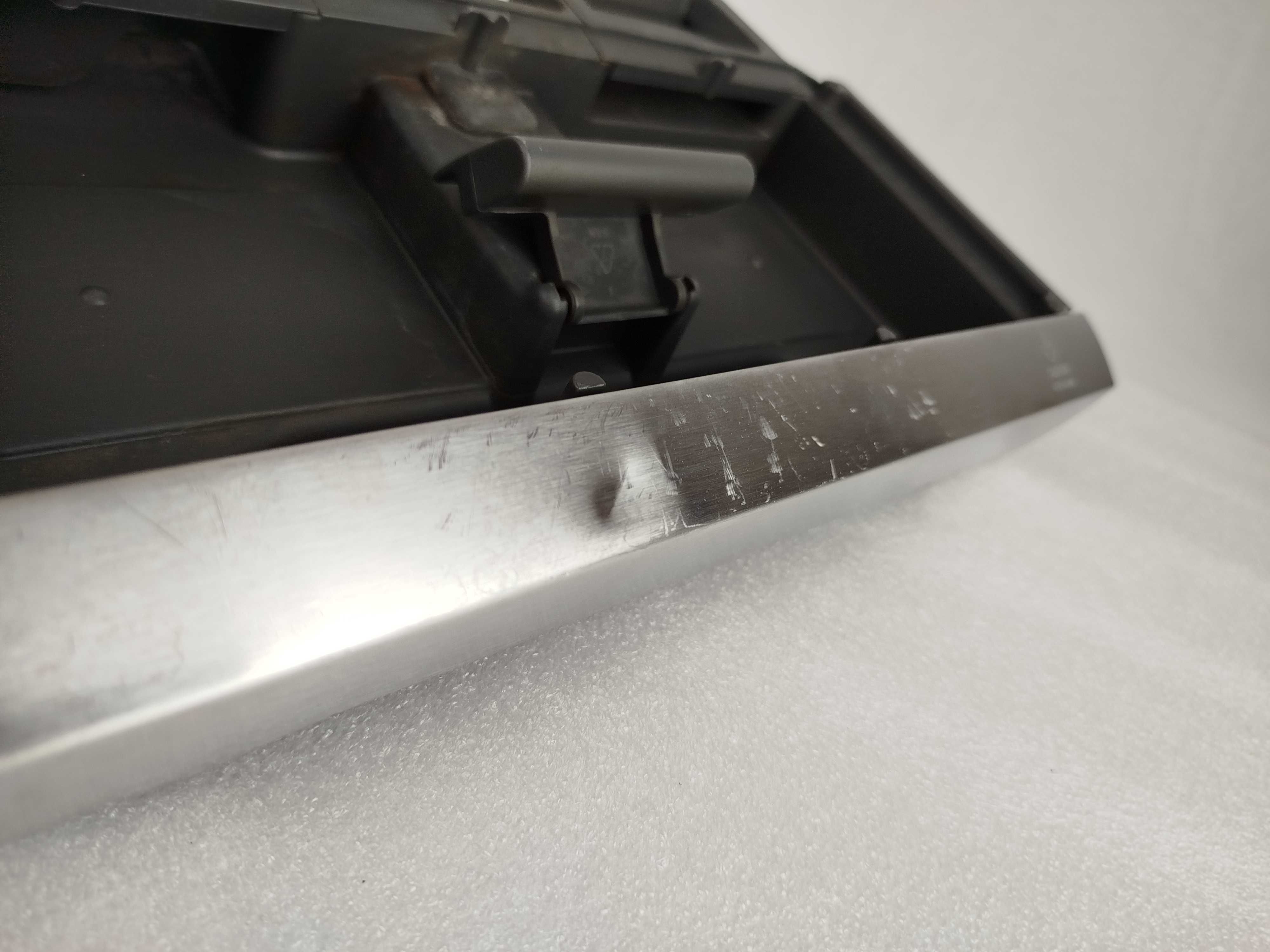 Sage SP0001872

Съд за отичаща / изтичаща вода на кафемашина Sage / Br