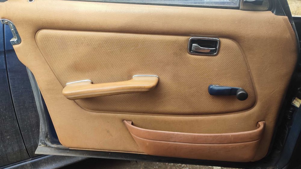 Bancheta, fete portiere si alte piese Mercedes 123 break