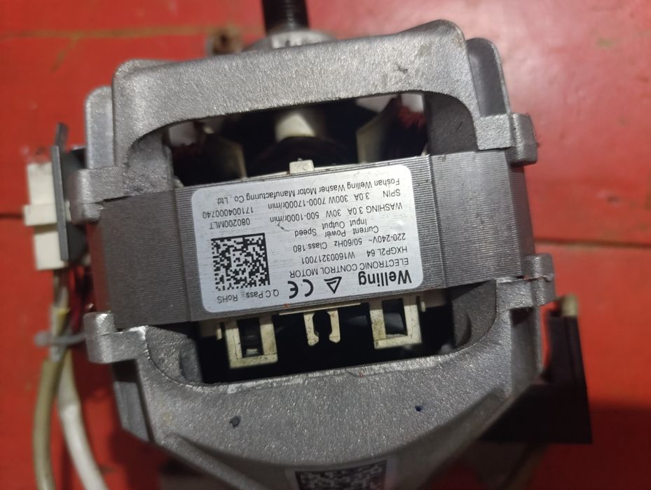 Продам запчасти для стиральной машины