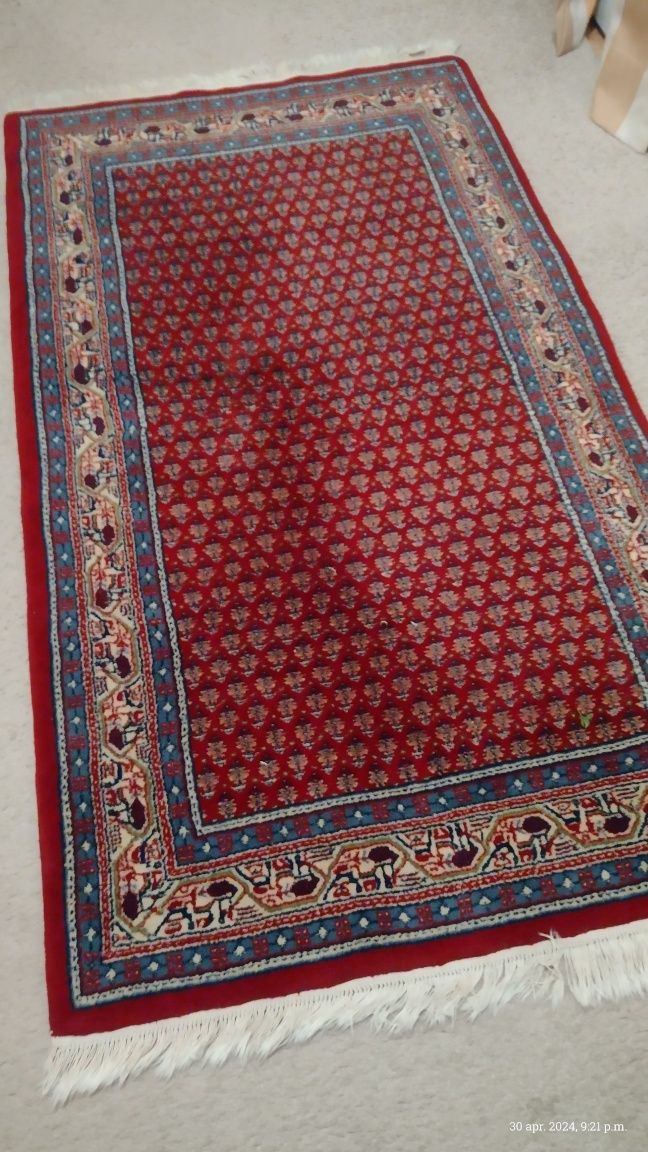 Covor / carpetă persan(a)
