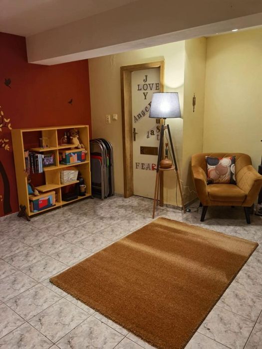 Дава се под наем Офис в София, Гео Милев - 28 кв.м за 250 € - Снимка #2