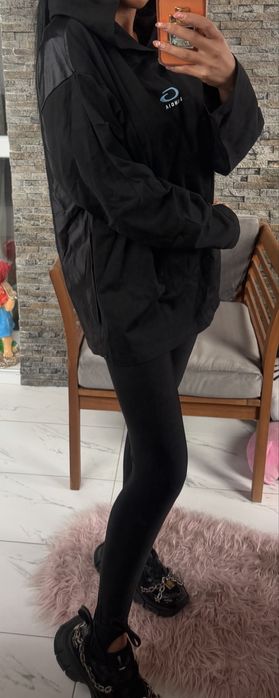 Уникално дамско яке