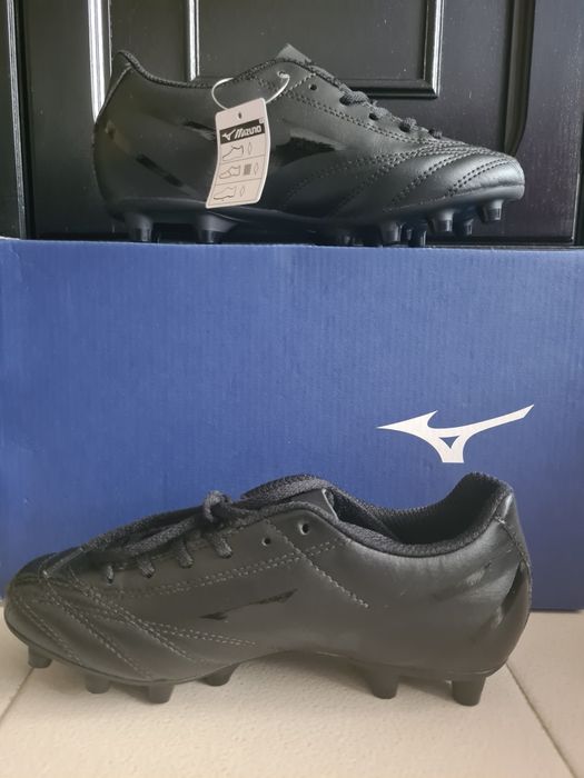 Бутонки MIZUNO номер 33