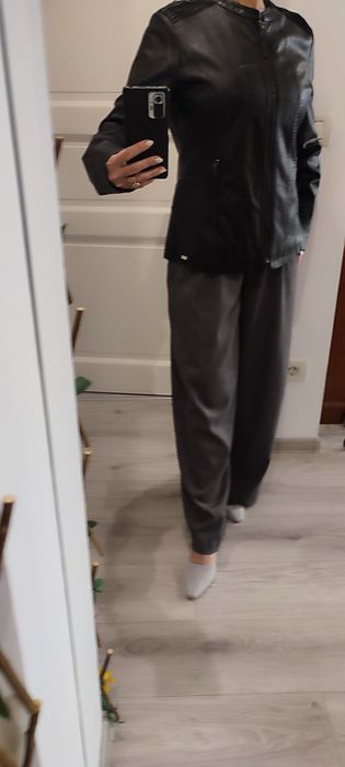 Jacheta dama din piele naturala neagra