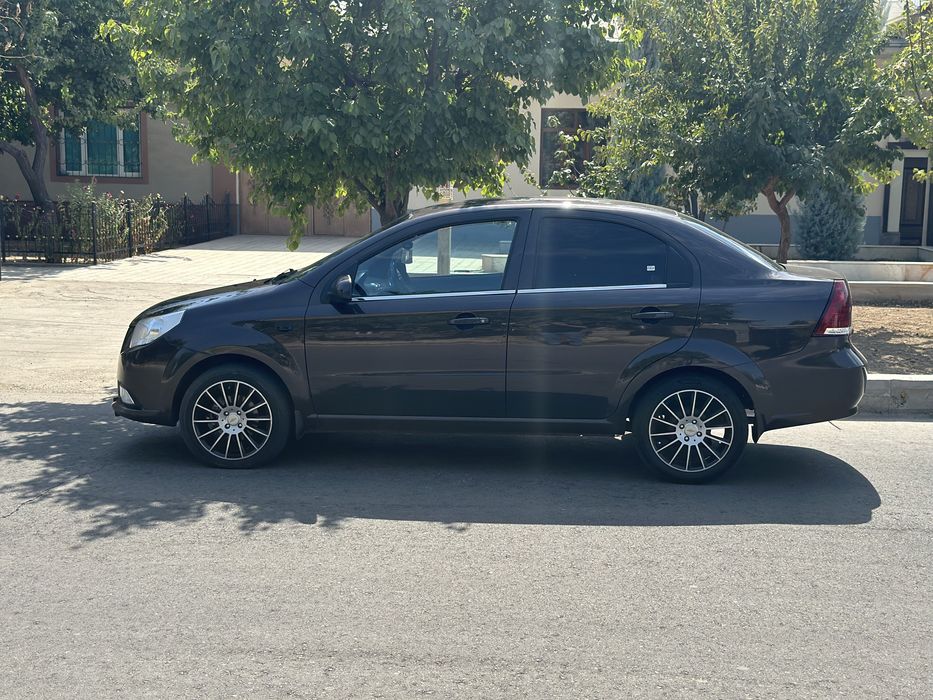 Nexia 3 автомат (своя)