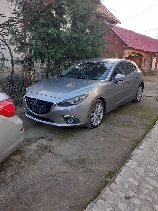 Vand Mazda 3 an 2014 euro 6 motor 2,2 l diesel proprietar in acte