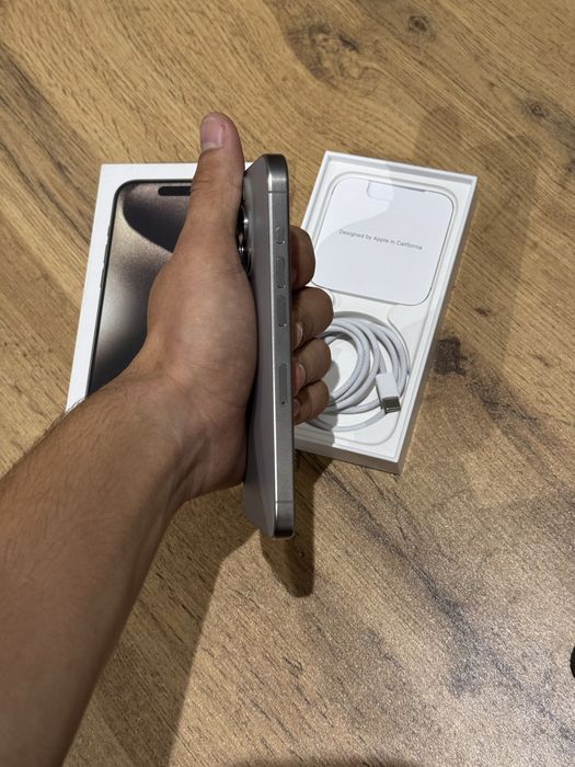 iPhone 15 pro 128GB