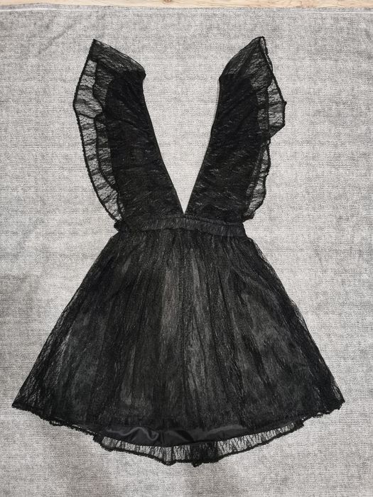 Rochie tip fluture din dantela neagra