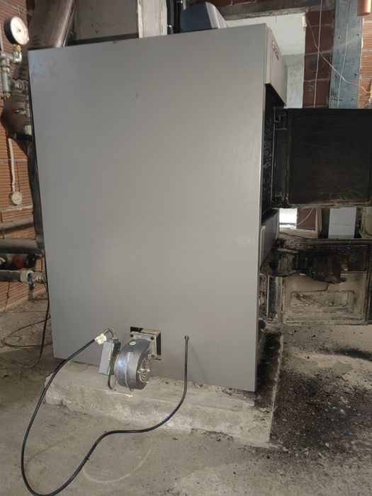 Чогунен котел на твърдо гориво 41 kw -дърва и въглища