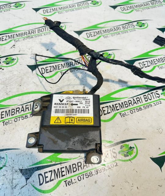 Calculator airbag 8201 00 28 28 Dacia Logan prima generatie (facelift