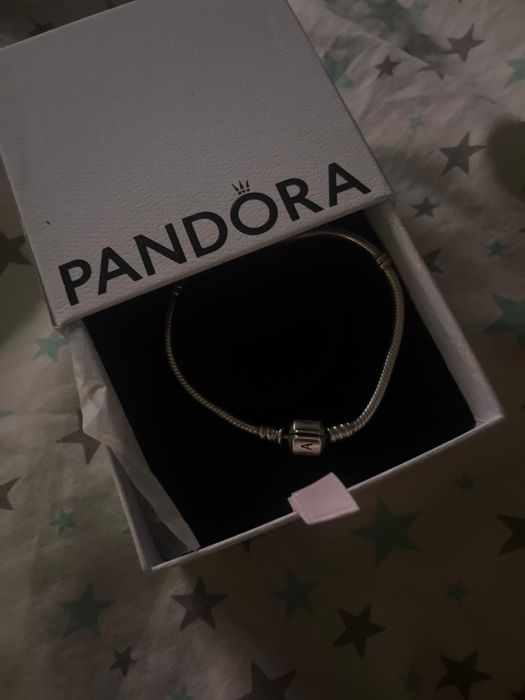 Продам браслет PANDORA