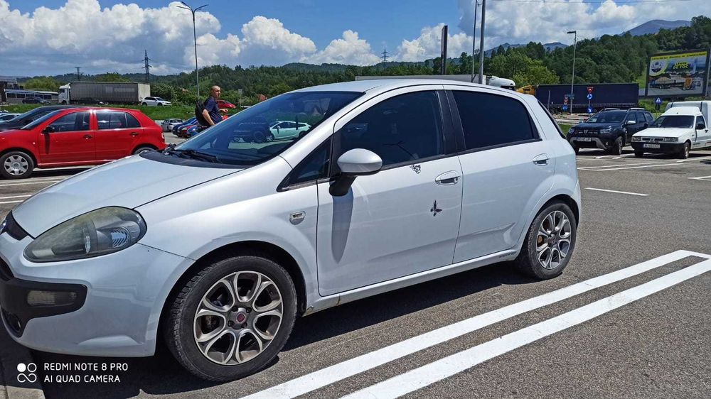 Se vinde Fiat Punto EVO 1.3 Benzină, 2010