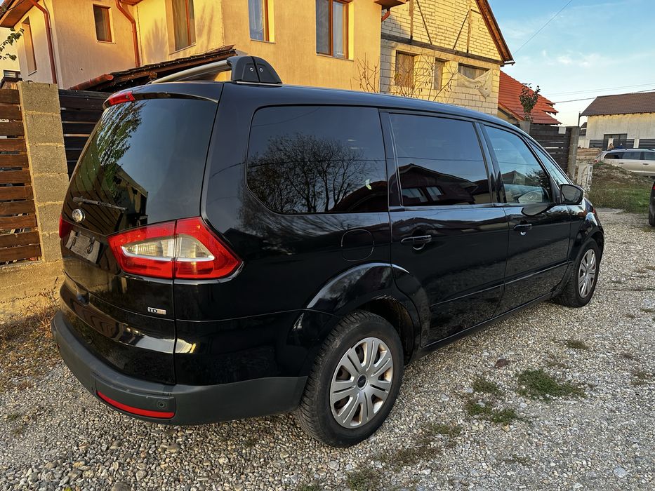 Ford Galaxy • 2.0 TDCi • 2008