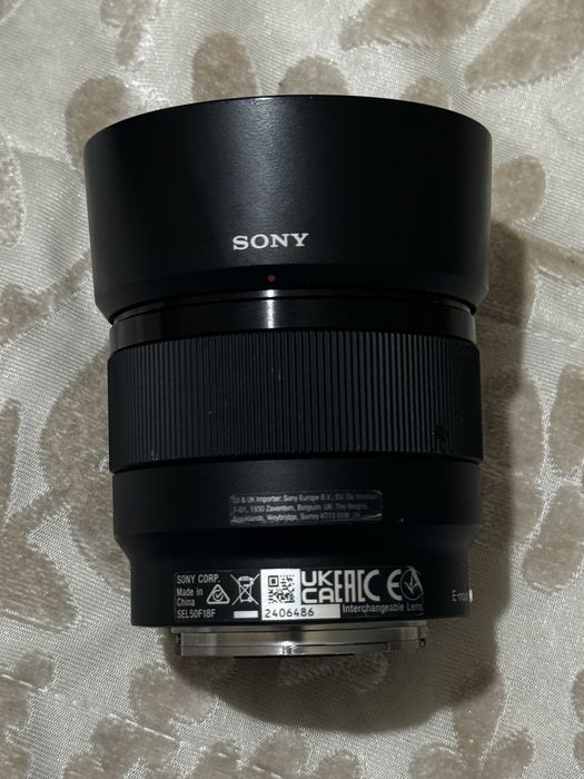 Обектив Sony FE 50mm f/1.8