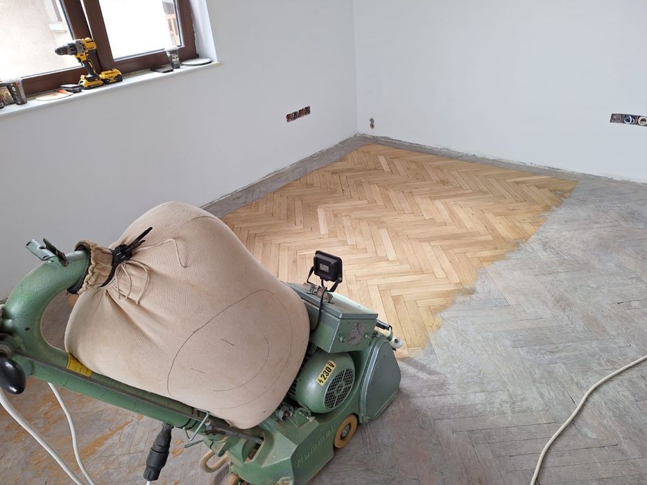 Masina Raschetat Parchet