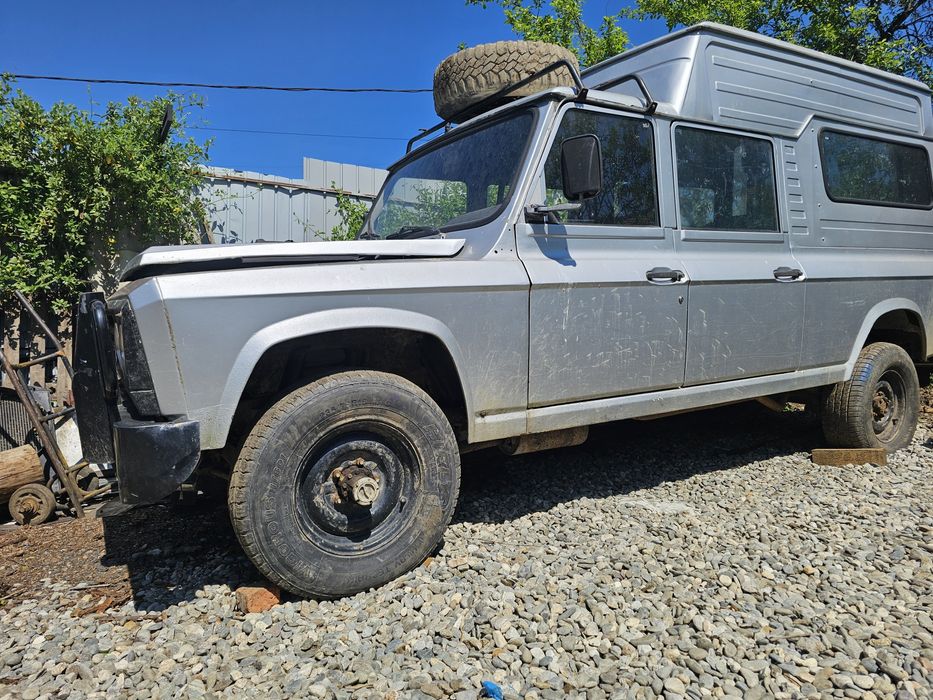Aro 328 8plus 1 locuri