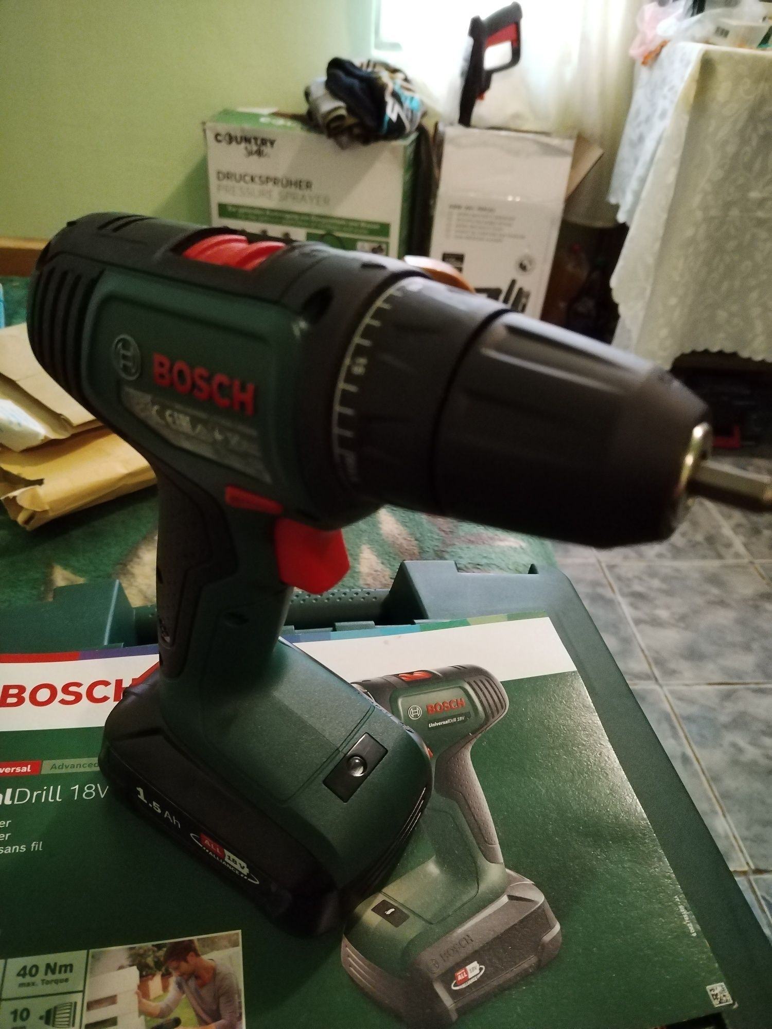 Ofertă! Vând bormașină pe acumulator 18V Bosch.