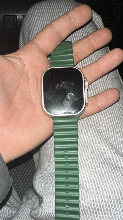 Фитнес часы зарядка имеется