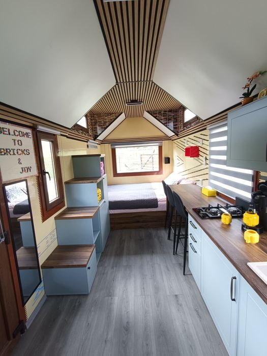 Casa mobila din piese Lego