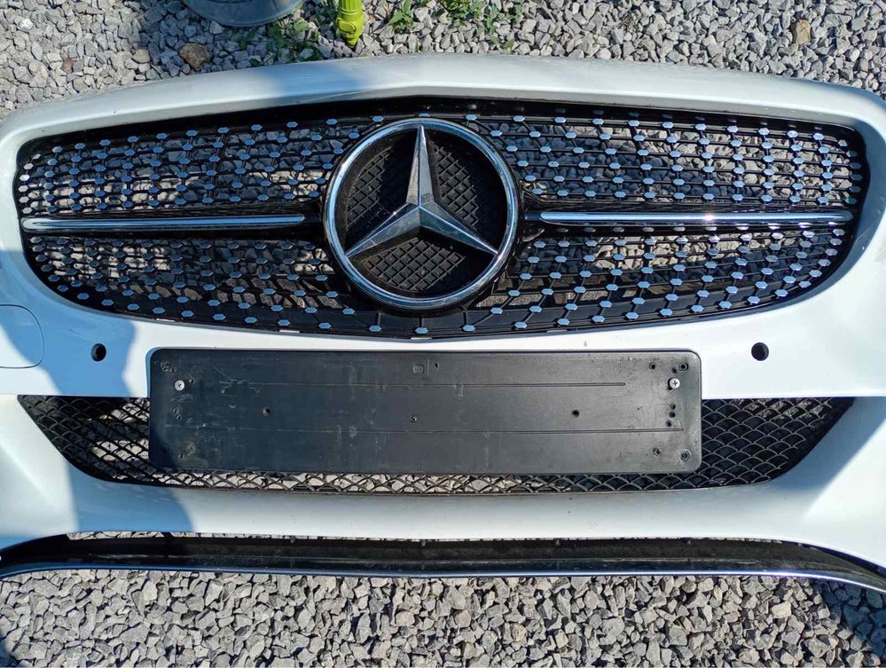 Продавам броня за мерцедес Ц класа/W205!!!