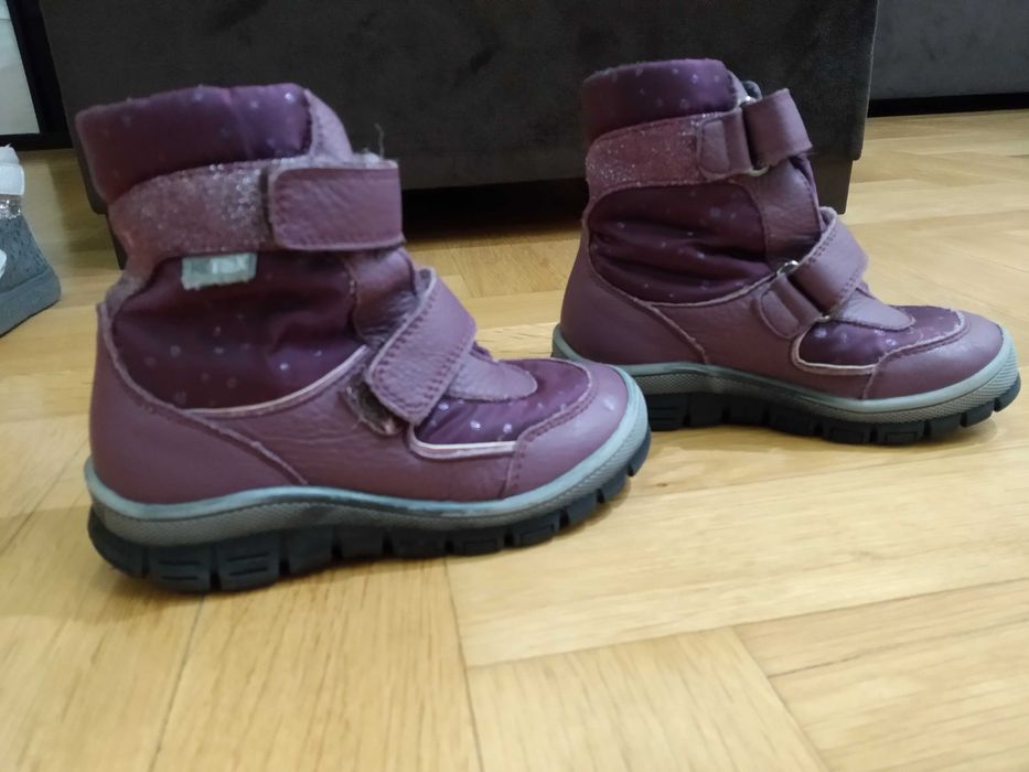 Зимни обувки момИче Колев и Колев 26