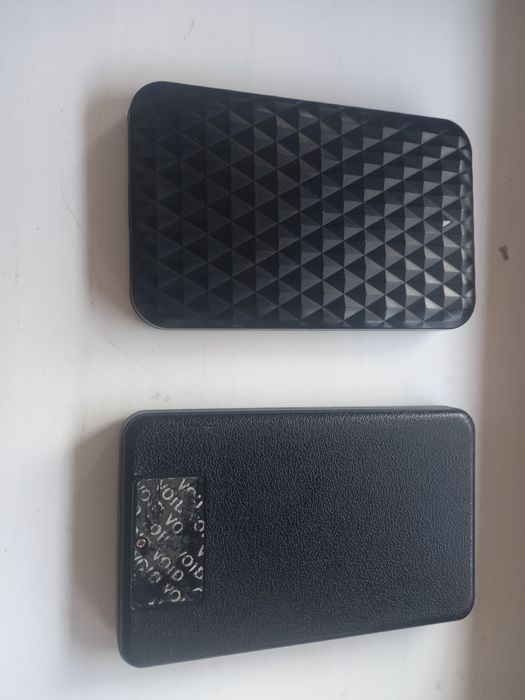 Внешний жёсткий диск на 1тб с кабелем micro B! Hard 1000gb!