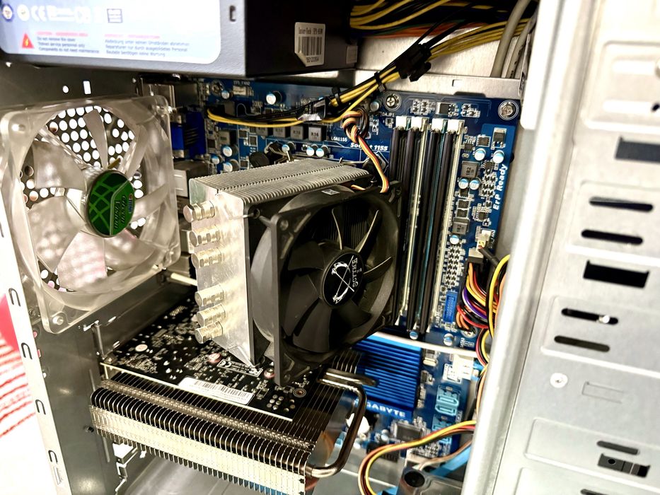 PC scoala & gaming i7-2700K, 24GB RAM, GTX 1050 Ti + casti TUF cadou