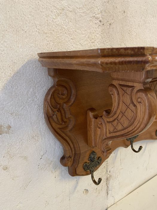 Закачалка масив дърворезба