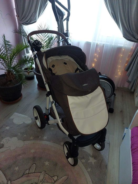 Детска количка 2 в 1 Адамекс. Уникална