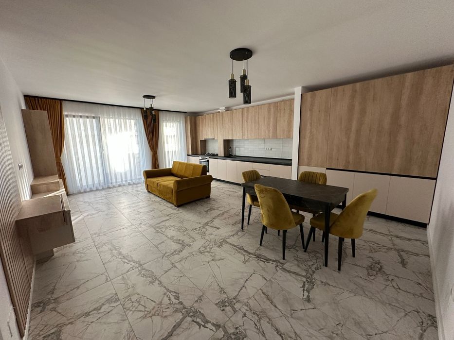 Închiriez apartament 2 camere