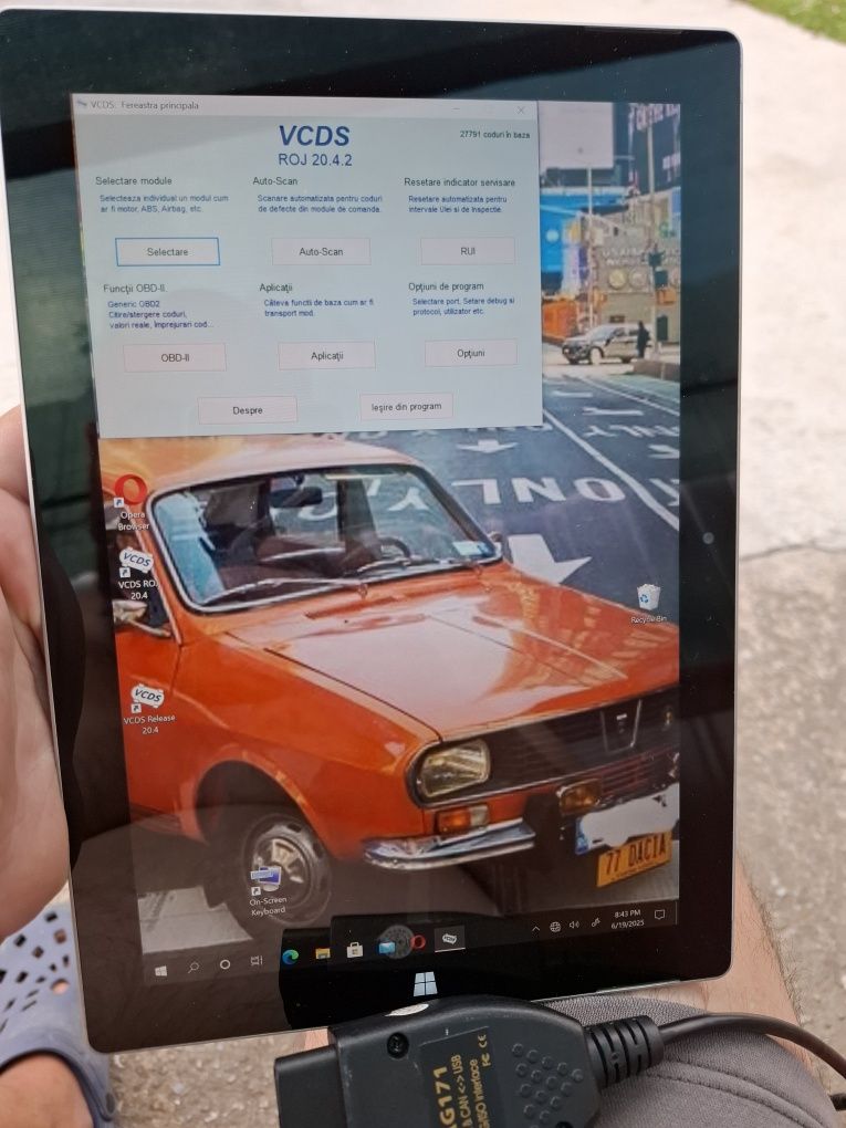 Tableta cu Windows plus mufa Vag