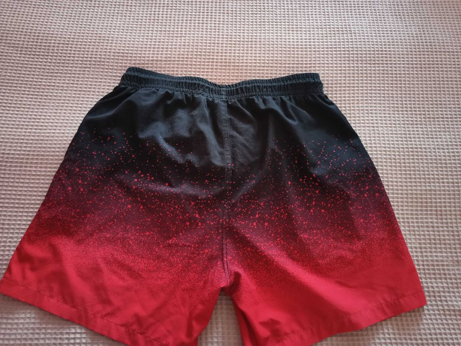 Продавам къси панталонки, бързо съхнещи бански 5EVENSTAR