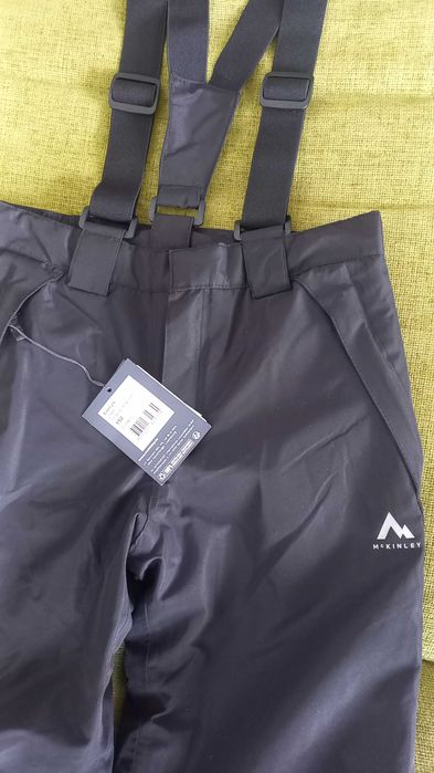 Детски зимен панталон.