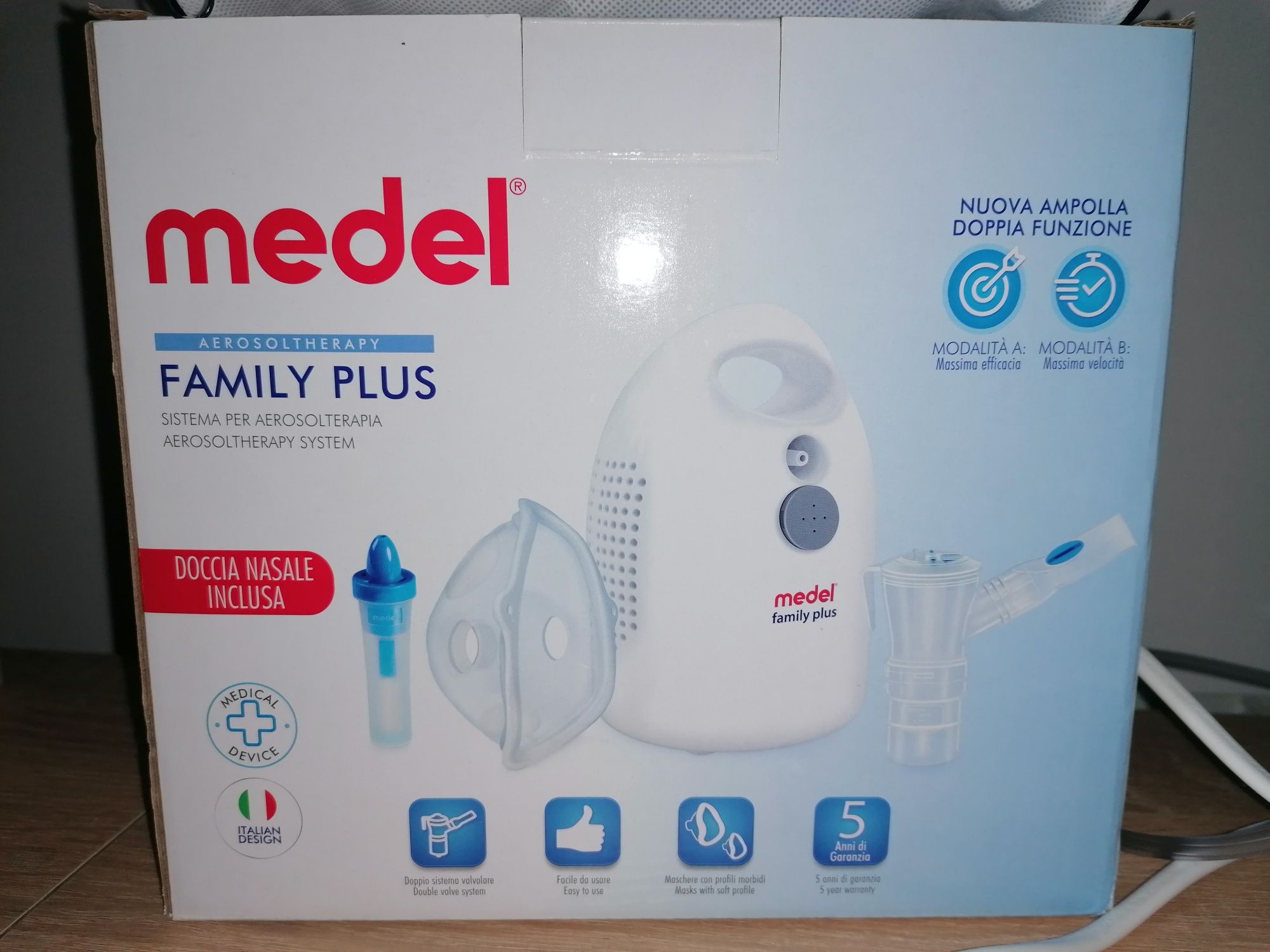 Инхалатор Medel family Plus + подарък ампули Tonimer