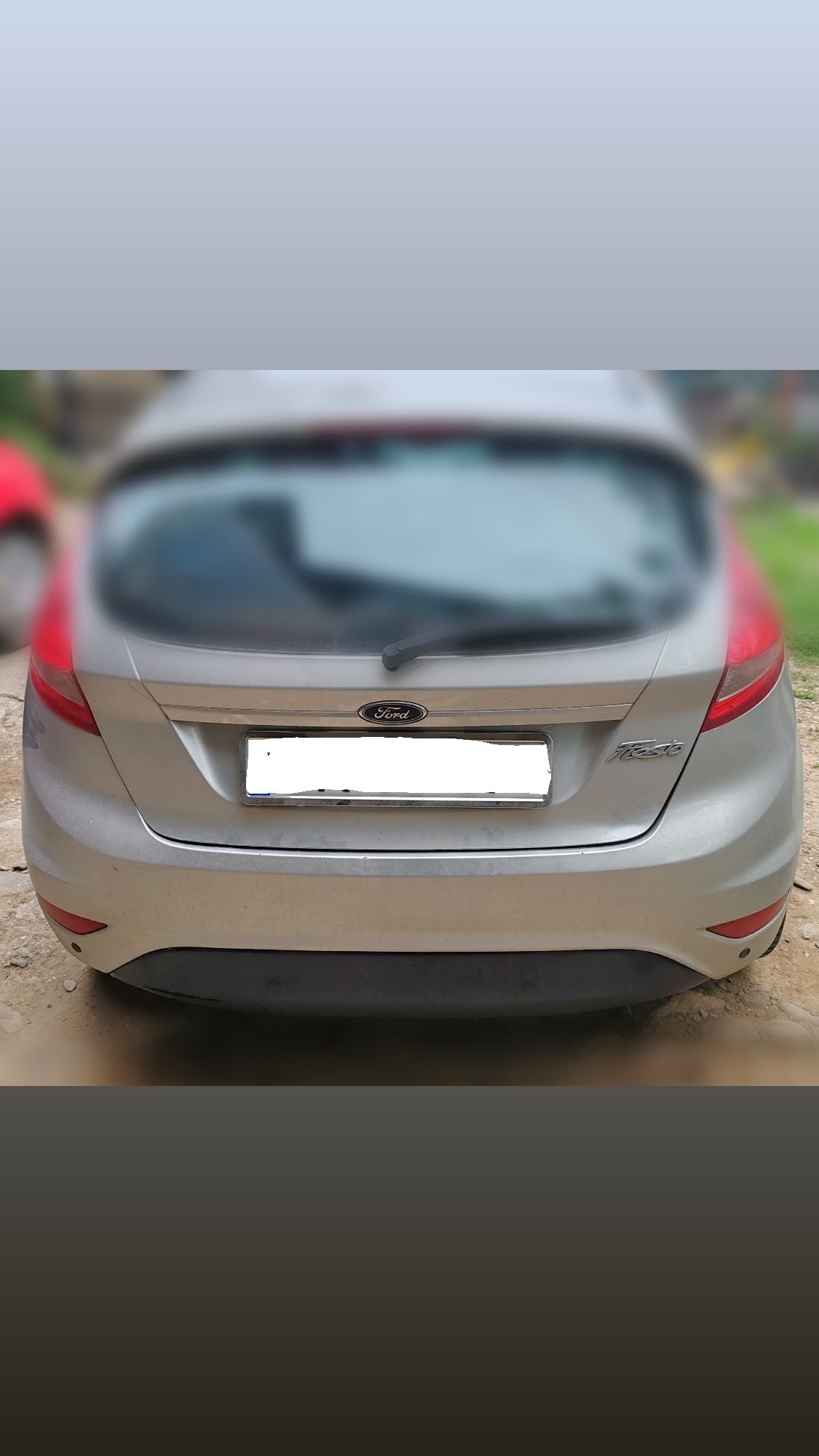 Haion + bară spate + senzori de parcare Ford fiesta vii