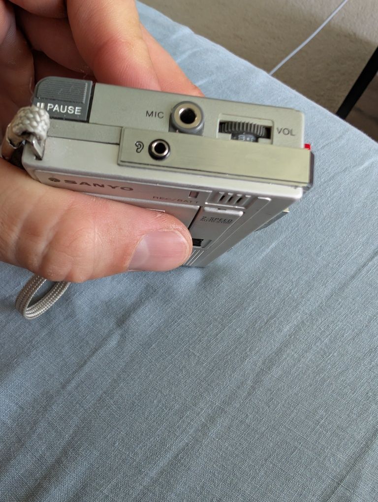 Reportofon microcaseta Sanyo, perfect functional