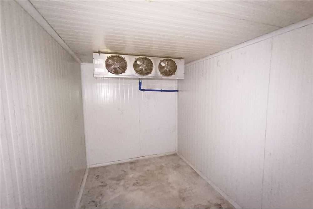 Продава се Промишлена сграда в Русе, Промишлена зона - Запад - 2245 кв.м за 153 €/кв.м - Снимка #5