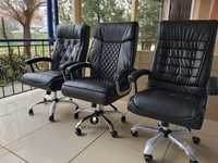 Кресло для руководителей и персонала Borneriello (доставка бесплатная)