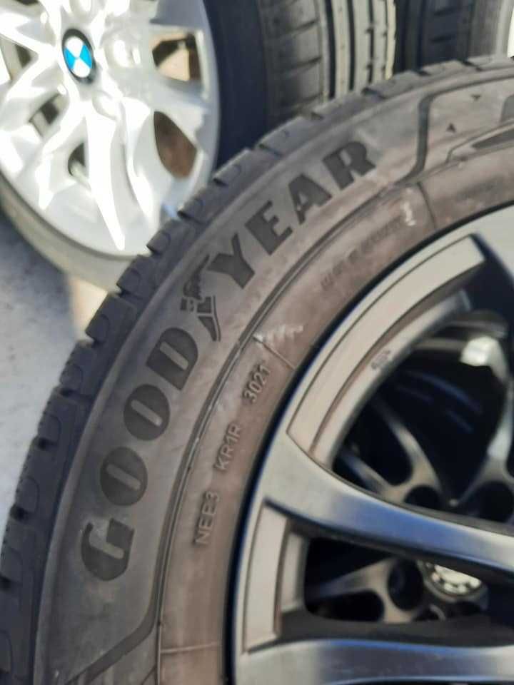 4 Броя 215/65/17 Goodyear 2x6,8mm 2x5mm 2021DOT