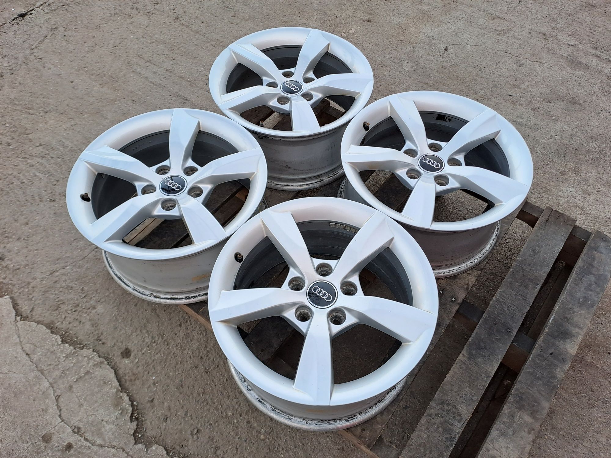 16" 5X112mm Audi, 5х112мм Ауди 66.6мм