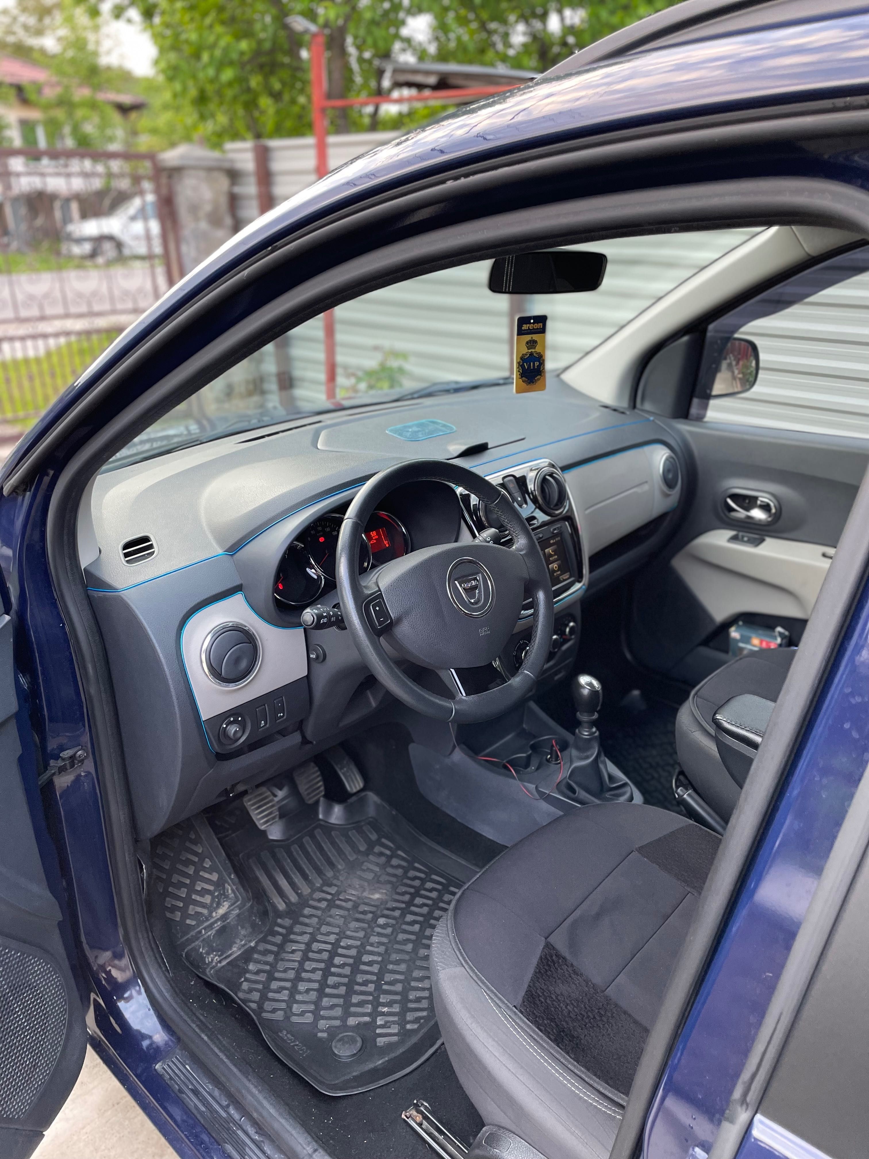 Dacia Lodgy ~2013~