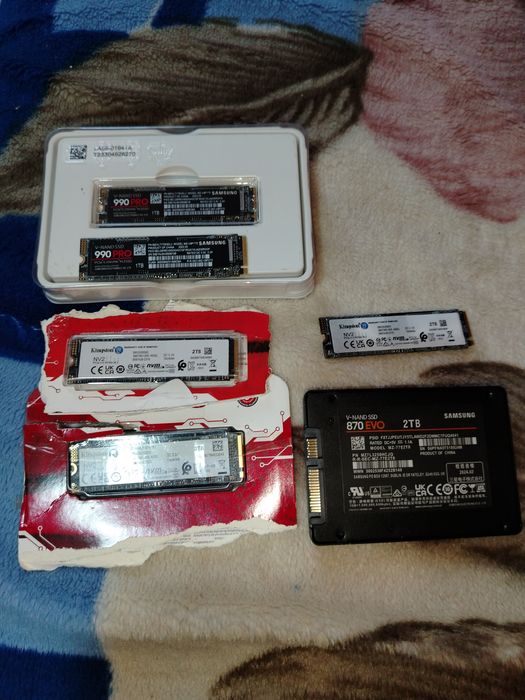 Vând sau schimb ssd