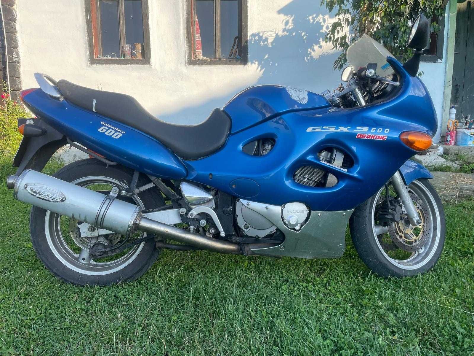 Vand  Motocicleta SUZUKI- GSX S600