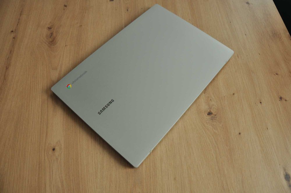 !КАТО НОВ! Лаптоп Samsung Galaxy Chromebook Go LTE 14" 4RAM 64GB