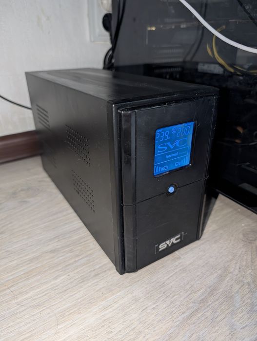 ИБП источник бесперебойного питания UPS