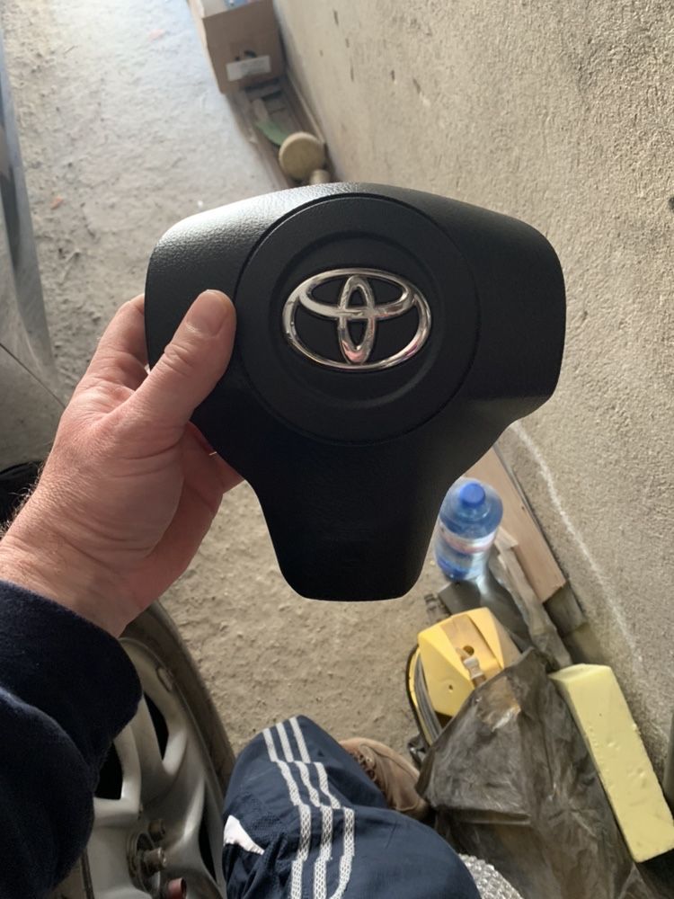 Toyota Rav 4 Airbag