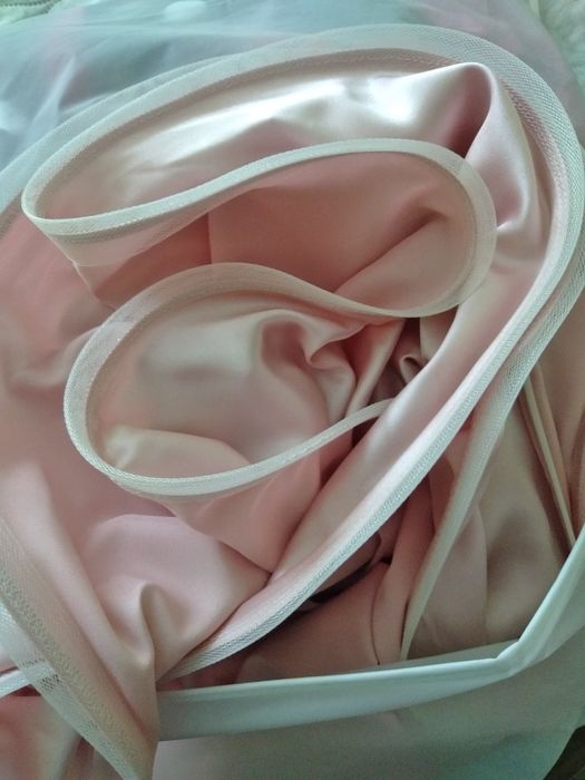 Копринена пола за танци