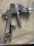 Pistol vopsit Iwata Editie Aniversara 1.3