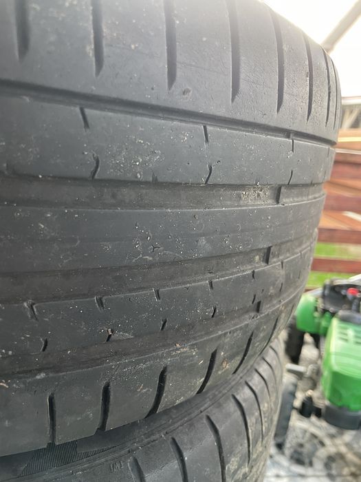 Vand anvelope Pirelli 245/45/r18 si 275/40/r18