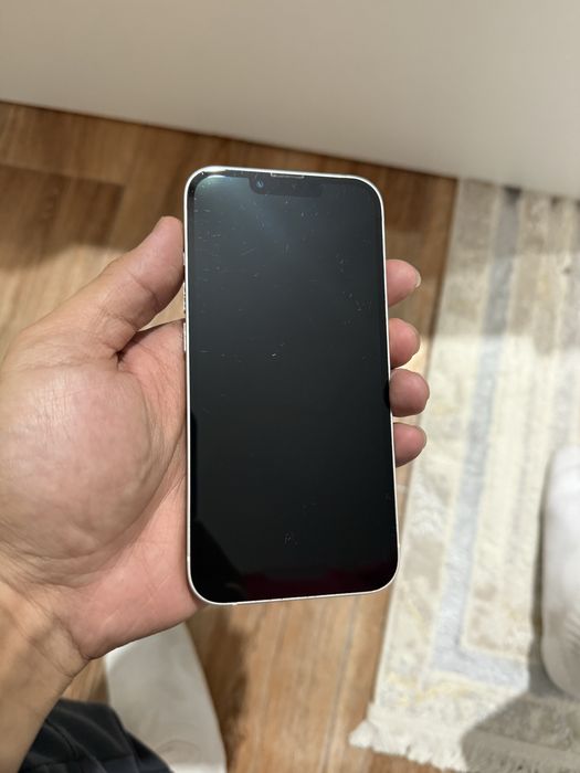 iPhone 13 128 GB White